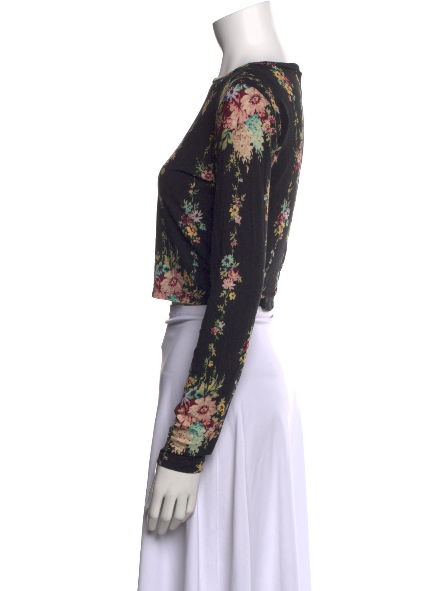 Alice + Olivia Floral Print Bateau Neckline Crop Top