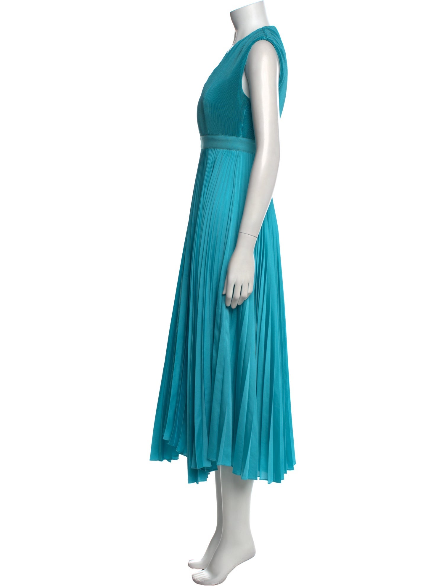 Alice + Olivia V-Neck Long Dress