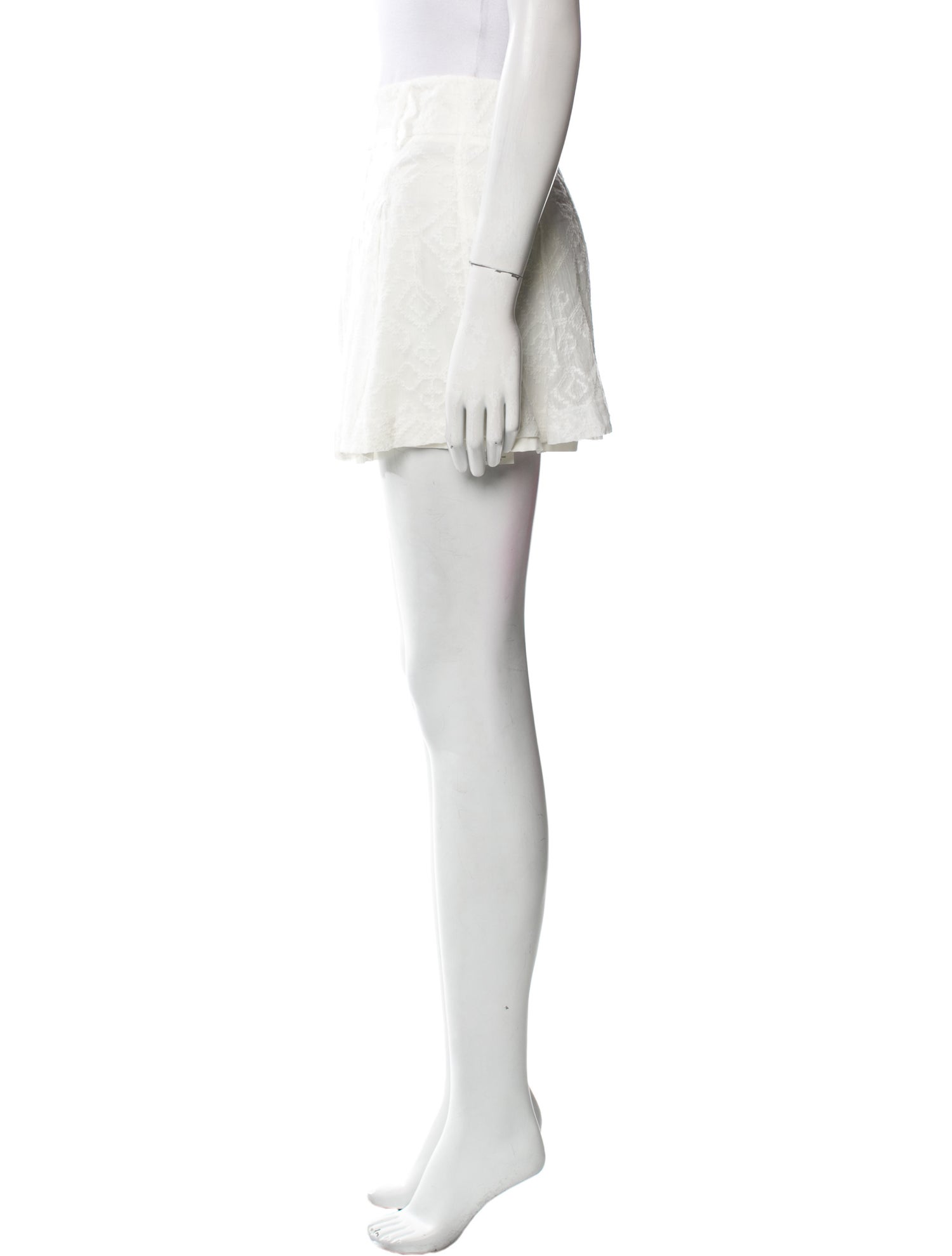 Alice + Olivia Linen Mini Shorts