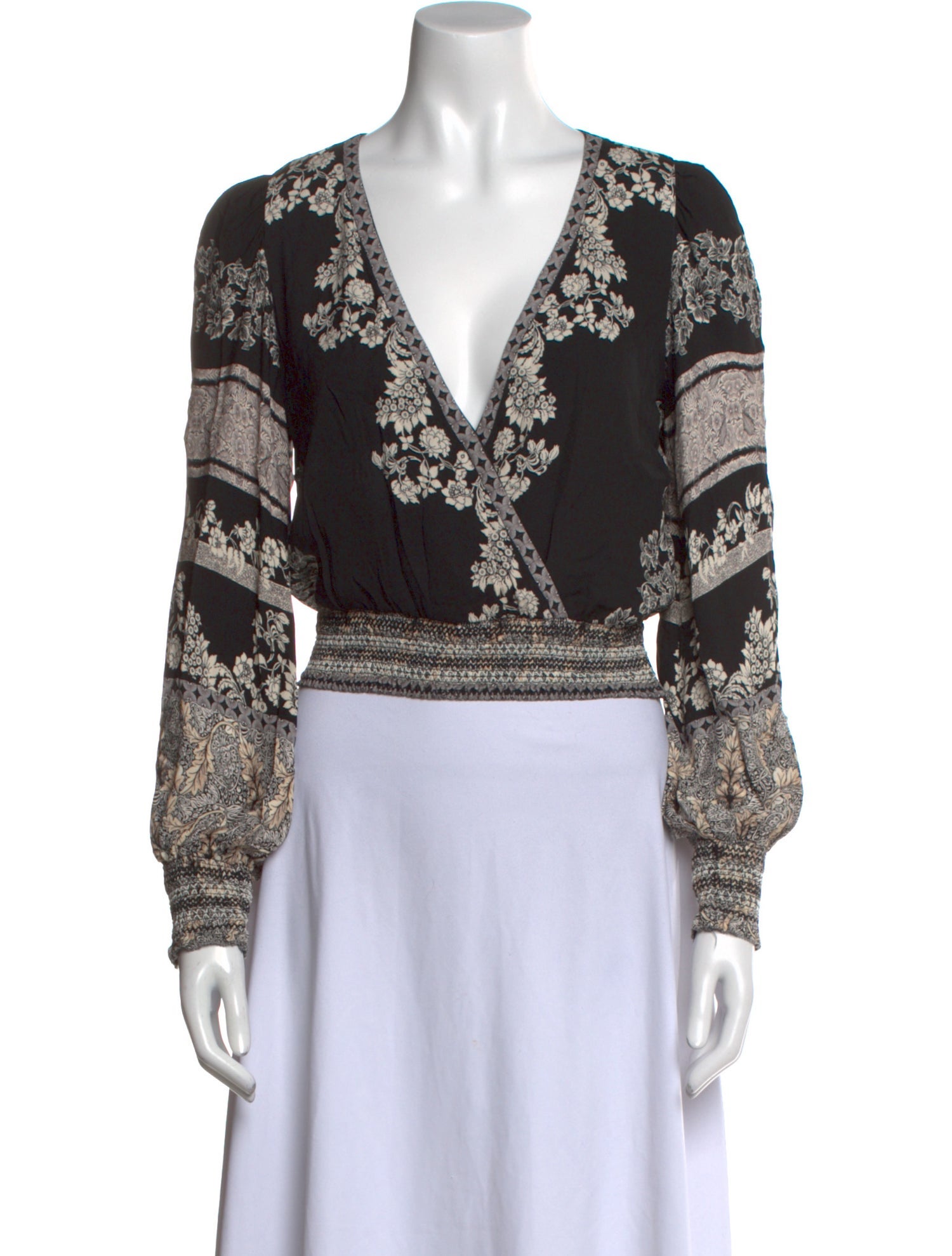 Alice + Olivia Printed V-Neck Crop Top