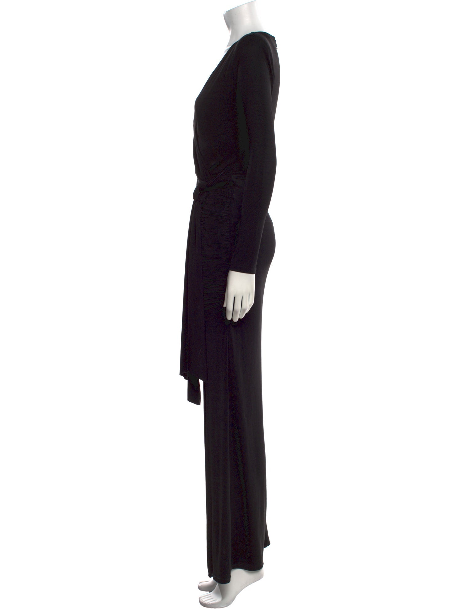 Alice + Olivia Bateau Neckline Long Dress