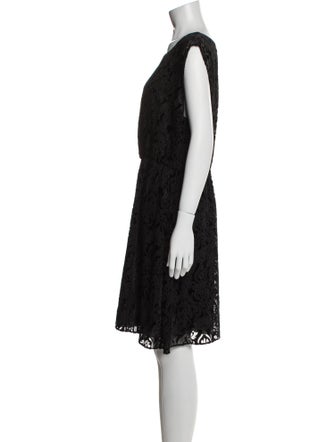 Alice + Olivia Bateau Neckline Knee-Length Dress