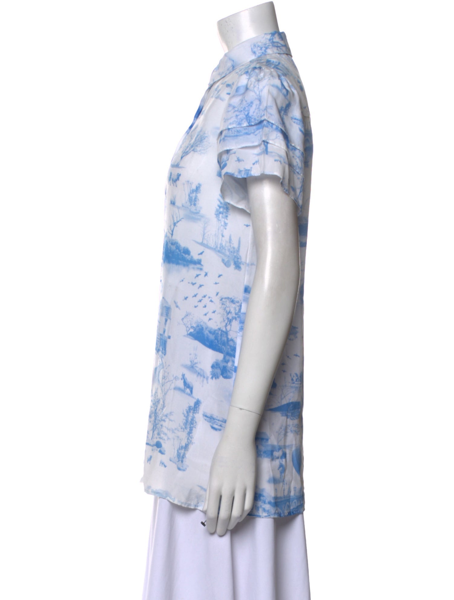 Alice + Olivia Printed Short Sleeve Button-Up Top