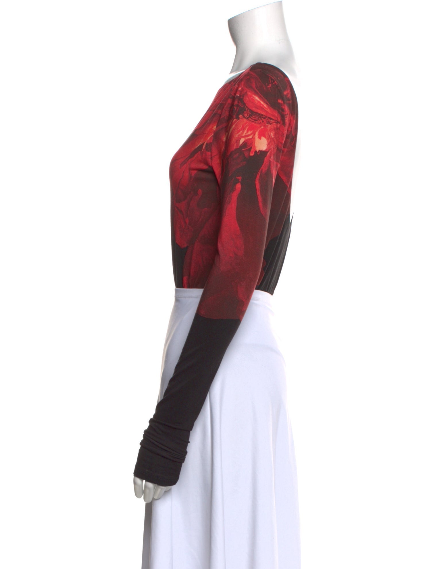 Alice + Olivia Graphic Print Bateau Neckline Crop Top