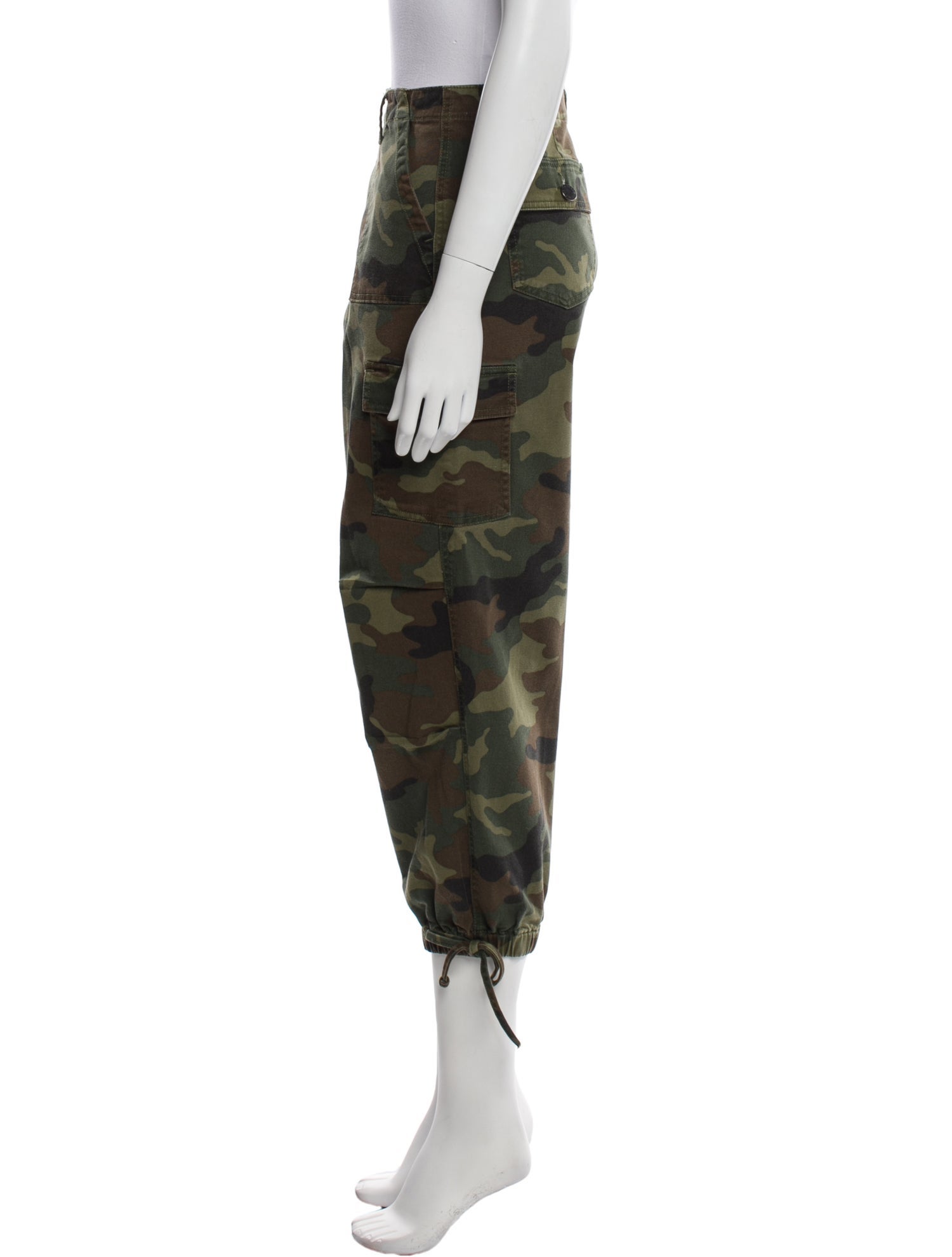Alice + Olivia Camouflage Print Straight Leg Pants