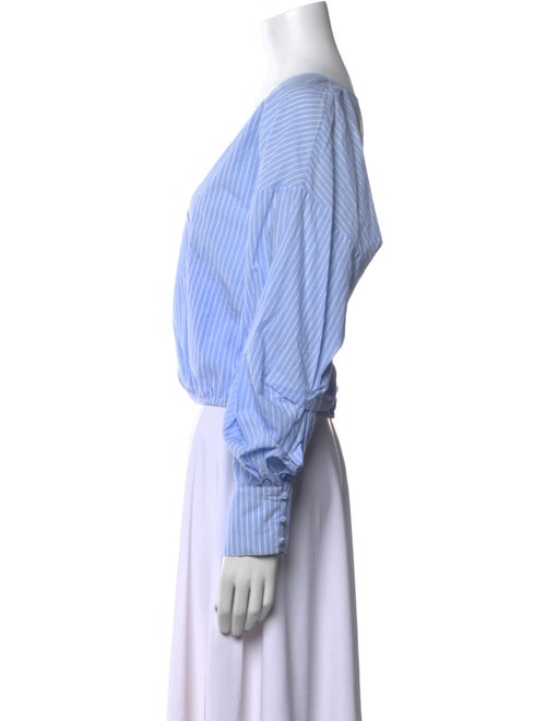 Alice + Olivia V-Neck Long Sleeve Crop Top