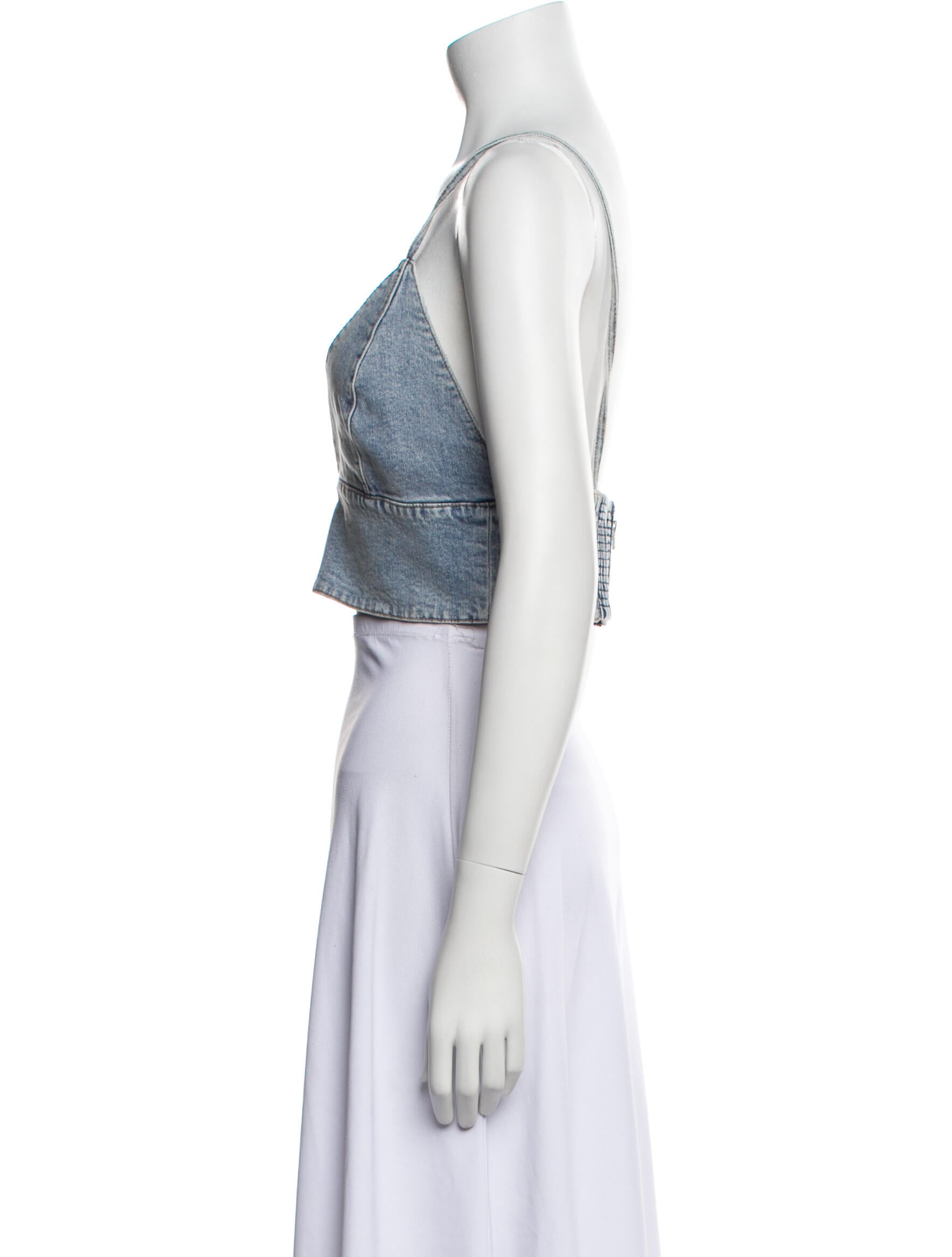 Alice + Olivia V-Neck Sleeveless Crop Top