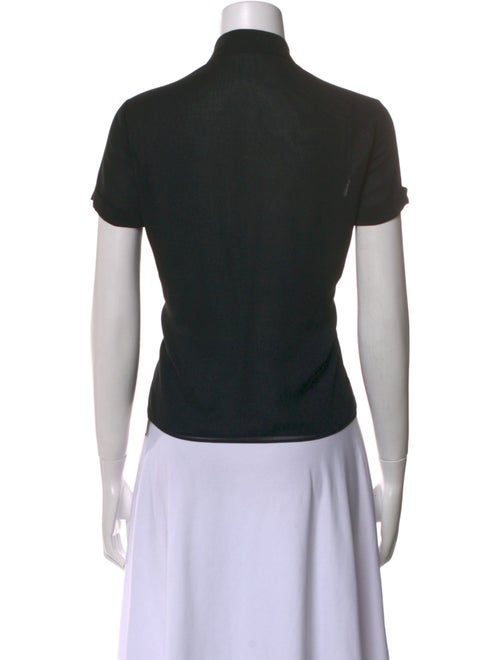 Alice + Olivia V-Neck Short Sleeve Button-Up Top