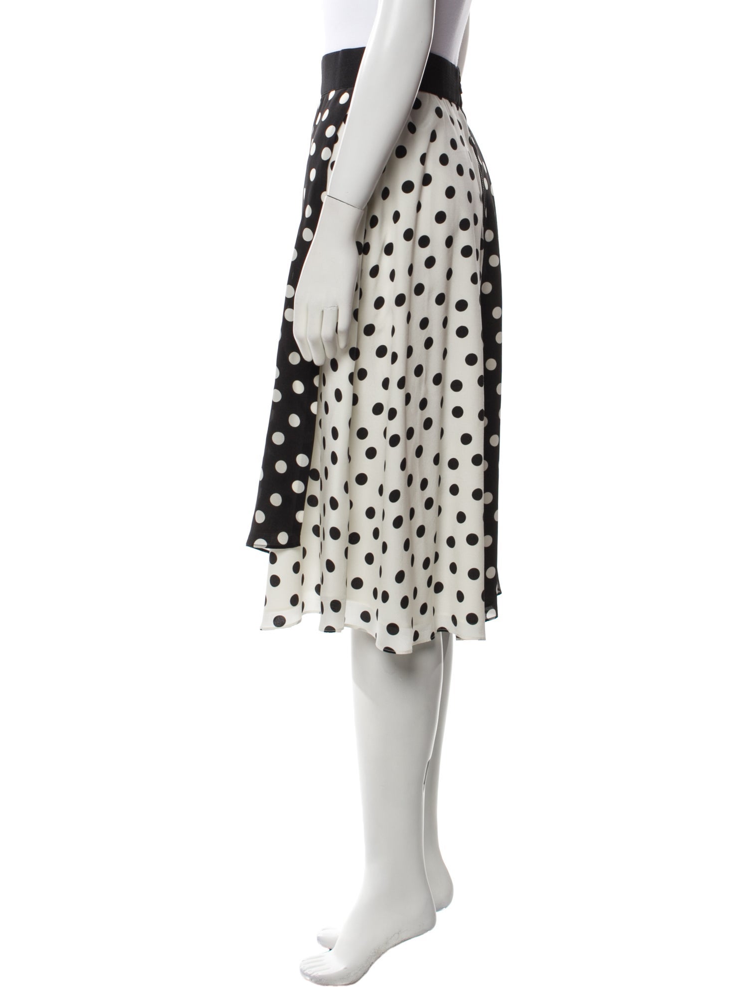 Alice + Olivia Silk Knee-Length Skirt