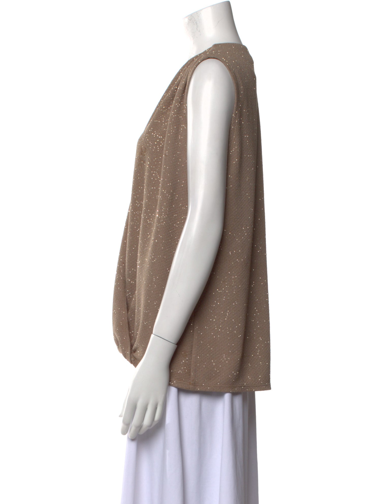 Alice + Olivia V-Neck Sleeveless Top