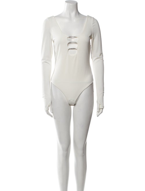 Alice + Olivia V-Neck Long Sleeve Bodysuit