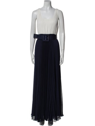 Alice + Olivia Scoop Neck Long Dress