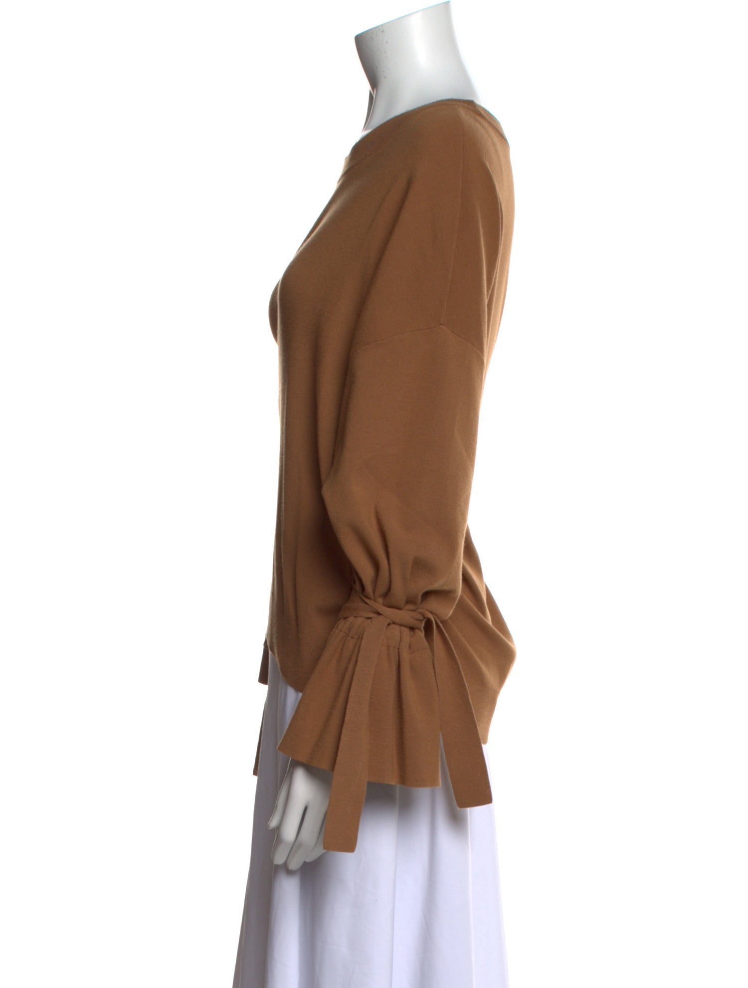 Alice + Olivia Bateau Neckline Long Sleeve Sweatshirt