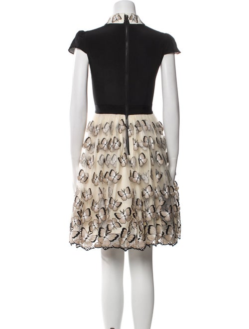 Alice + Olivia Lace Pattern Knee-Length Dress