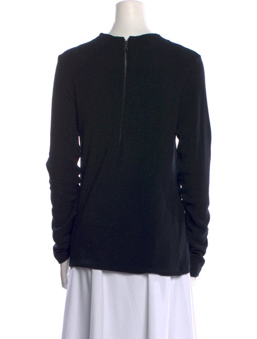 Alice + Olivia Crew Neck Long Sleeve Sweatshirt