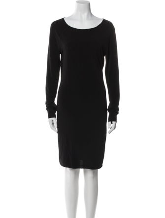 Alice + Olivia Bateau Neckline Knee-Length Dress