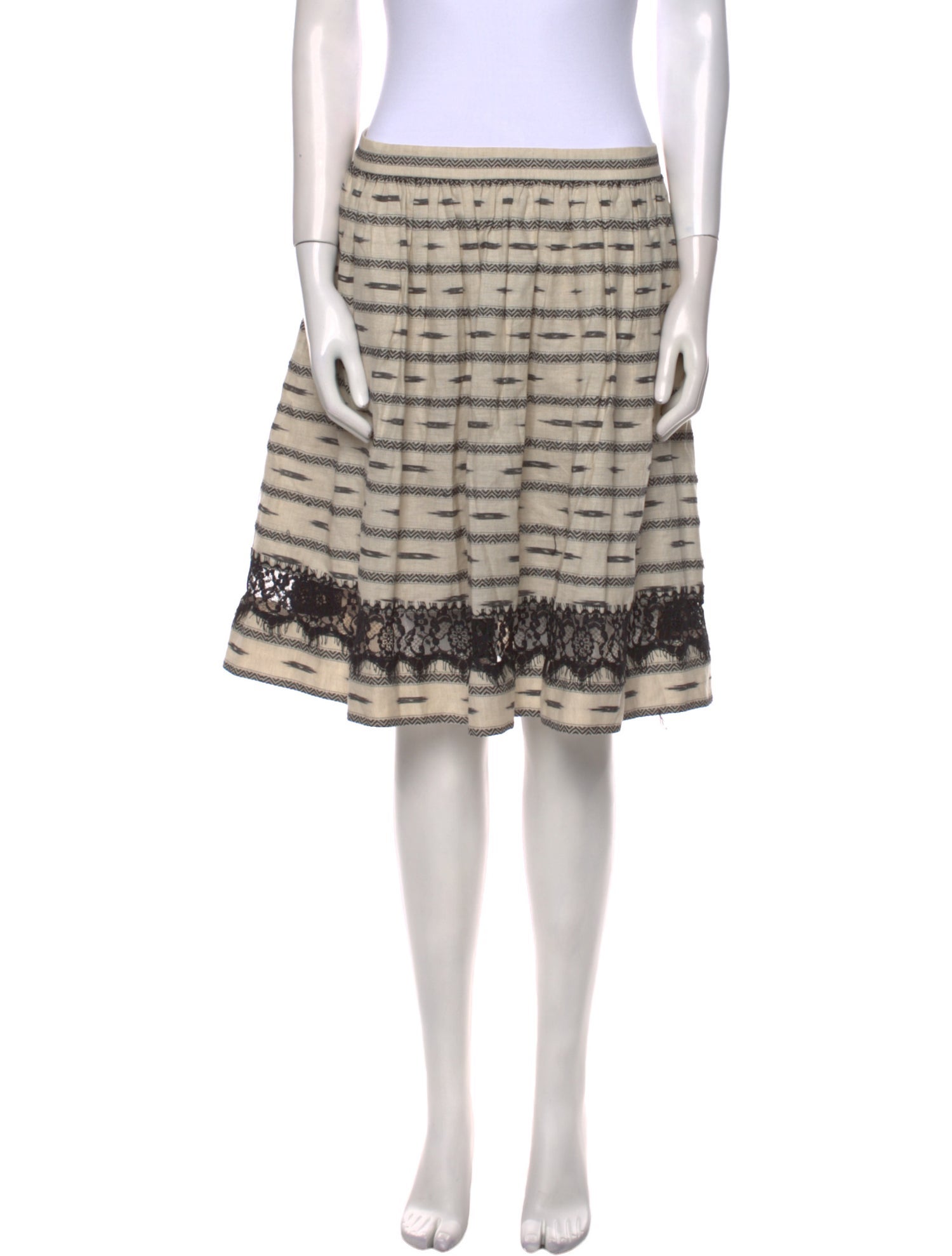 Alice + Olivia Striped Knee-Length Skirt