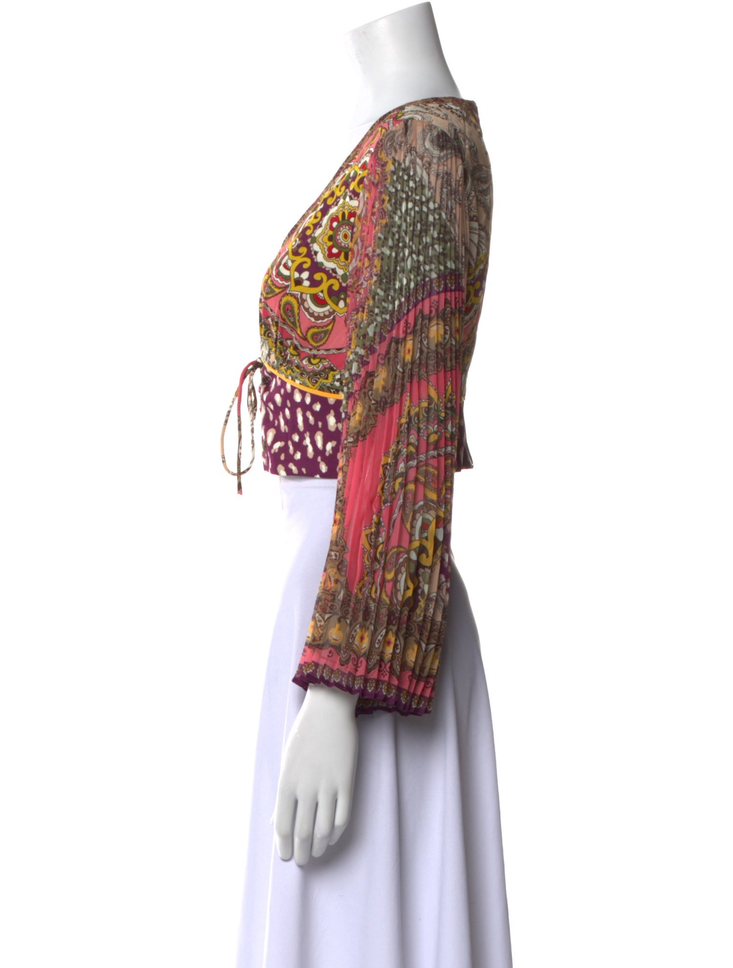 Alice + Olivia Printed V-Neck Crop Top