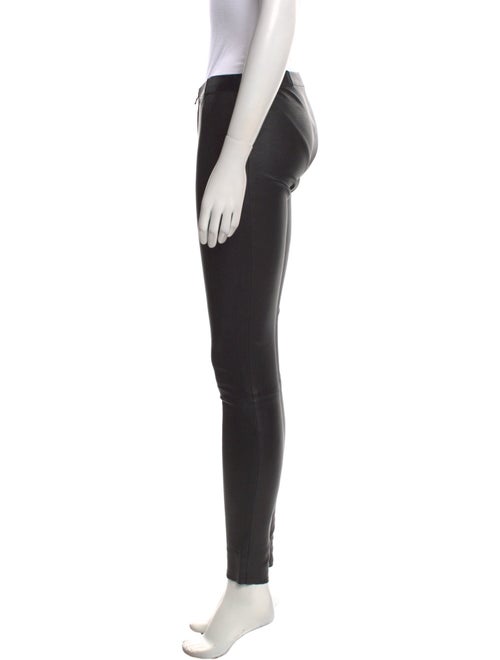 Alice + Olivia Skinny Leg Pants