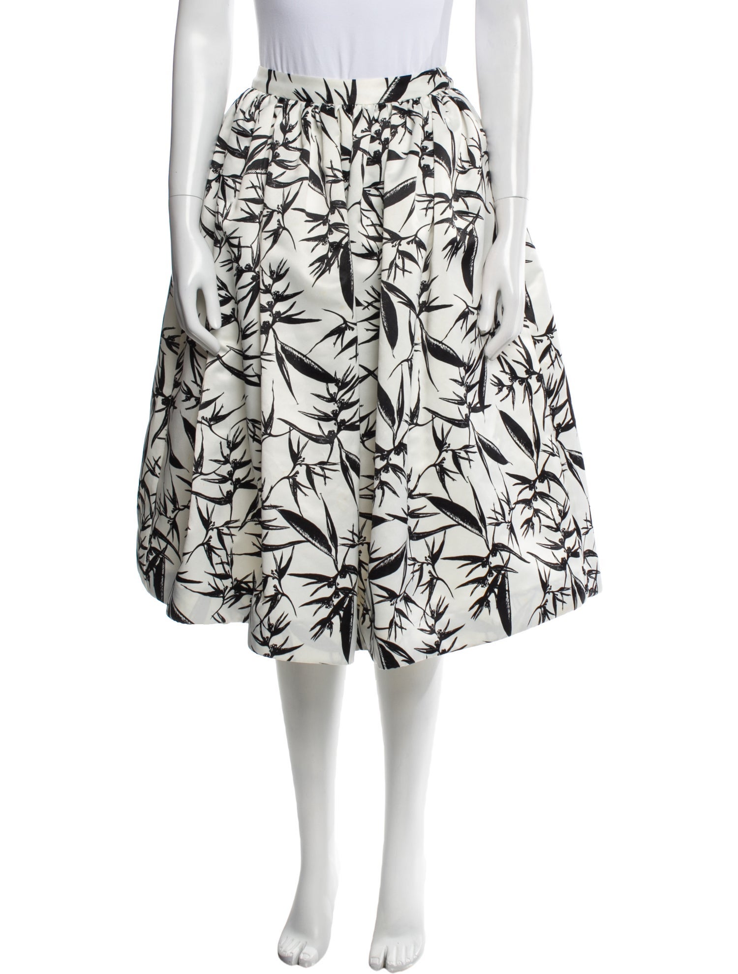 Alice + Olivia Floral Print Knee-Length Skirt