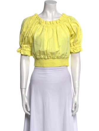 Alice + Olivia Scoop Neck Short Sleeve Crop Top