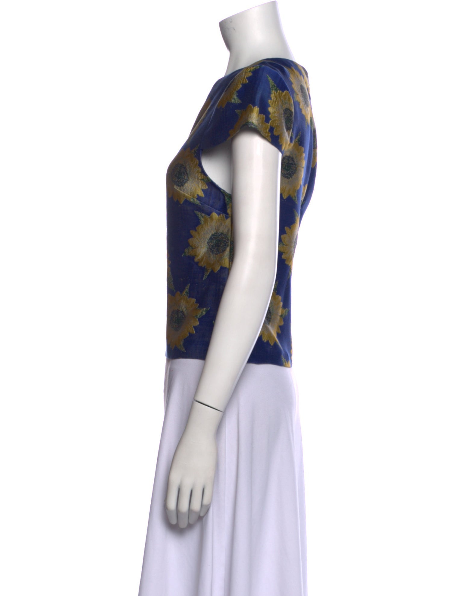 Alice + Olivia Floral Print Bateau Neckline Crop Top