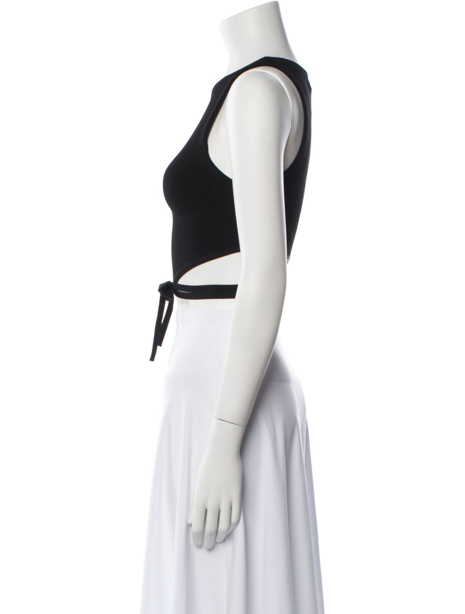 Alice + Olivia Crew Neck Sleeveless Crop Top