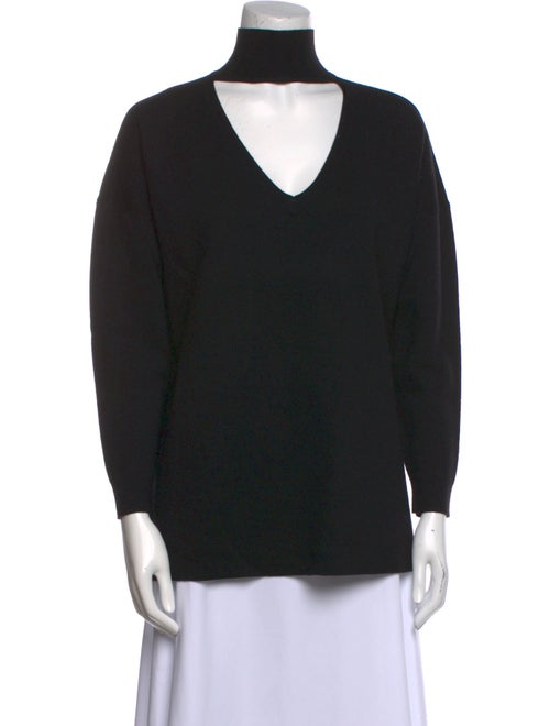 Alice + Olivia V-Neck Long Sleeve Sweatshirt