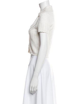 Alice + Olivia V-Neck Short Sleeve Crop Top