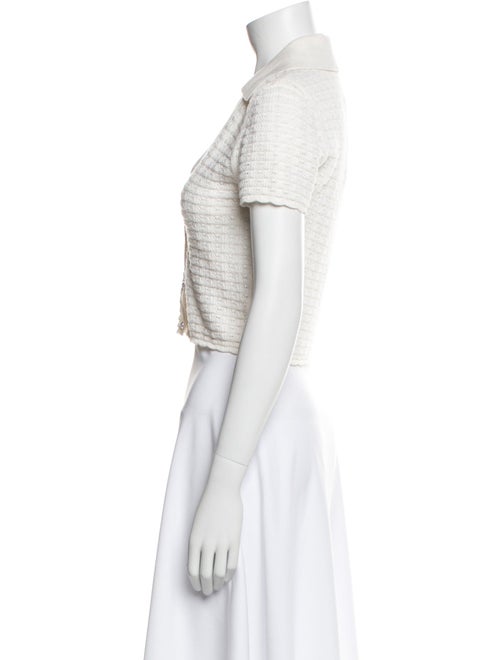 Alice + Olivia V-Neck Short Sleeve Crop Top