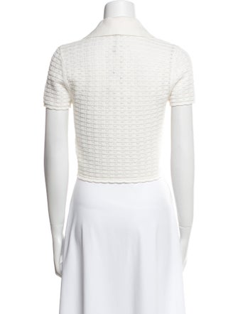 Alice + Olivia V-Neck Short Sleeve Crop Top