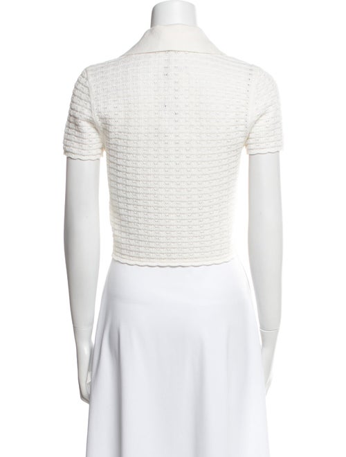 Alice + Olivia V-Neck Short Sleeve Crop Top