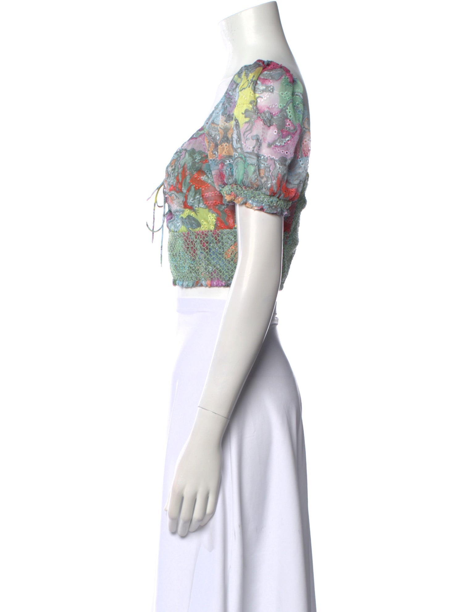 Alice + Olivia Printed V-Neck Crop Top