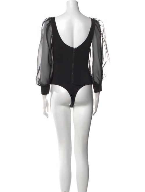 Alice + Olivia Scoop Neck Three-Quarter Sleeve Bodysuit