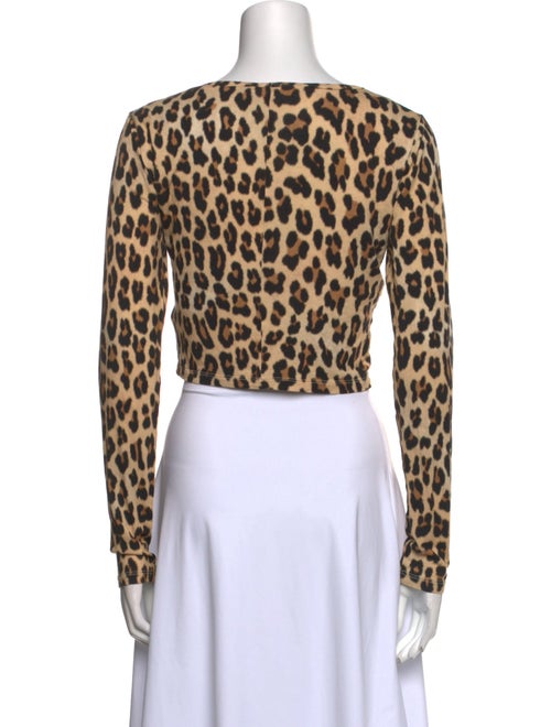 Alice + Olivia Animal Print Scoop Neck Crop Top