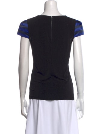 Alice + Olivia Scoop Neck Short Sleeve T-Shirt