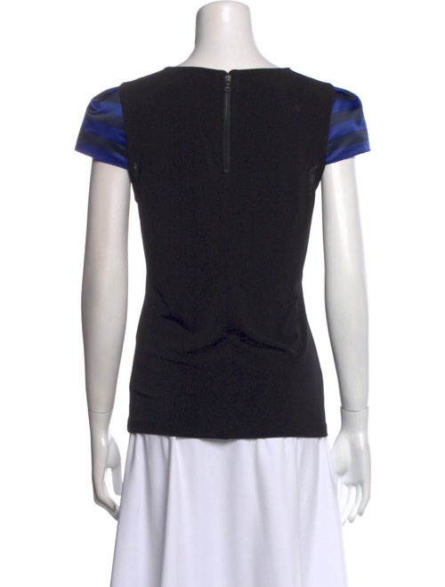 Alice + Olivia Scoop Neck Short Sleeve T-Shirt