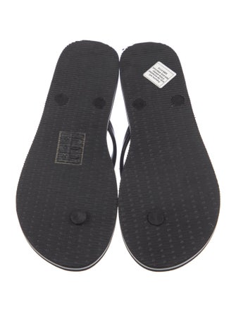 Alice + Olivia Rubber Printed Flip Flops