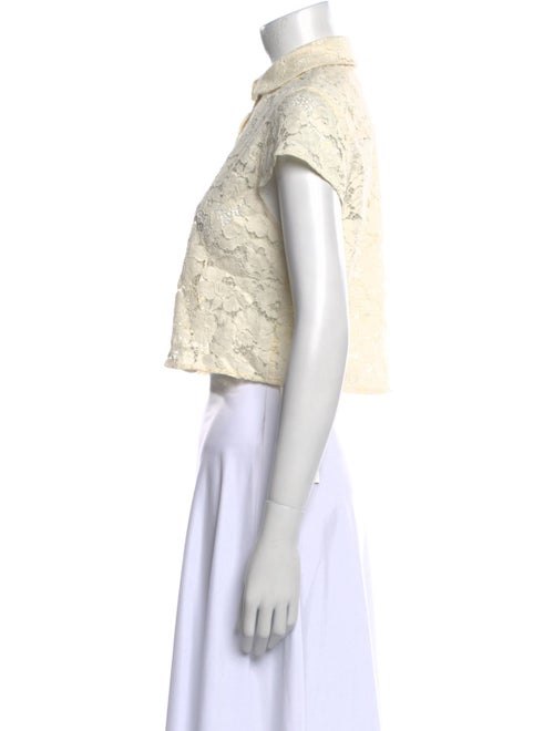 Alice + Olivia Lace Pattern Short Sleeve Crop Top