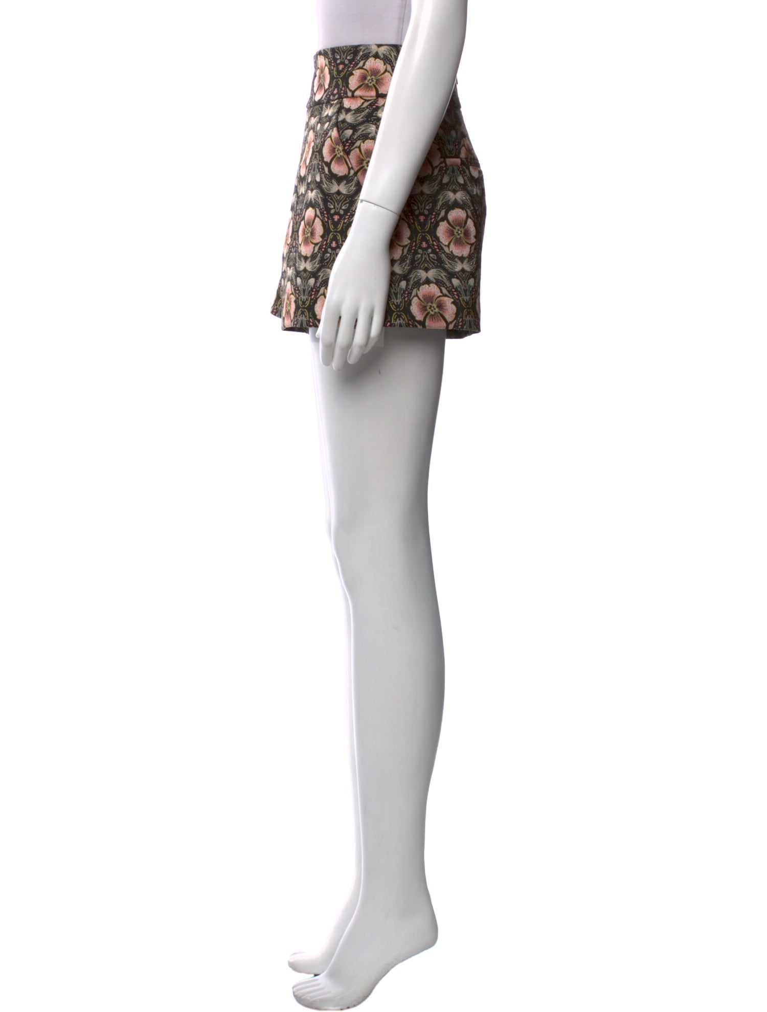 Alice + Olivia Floral Print Mini Shorts w/ Tags