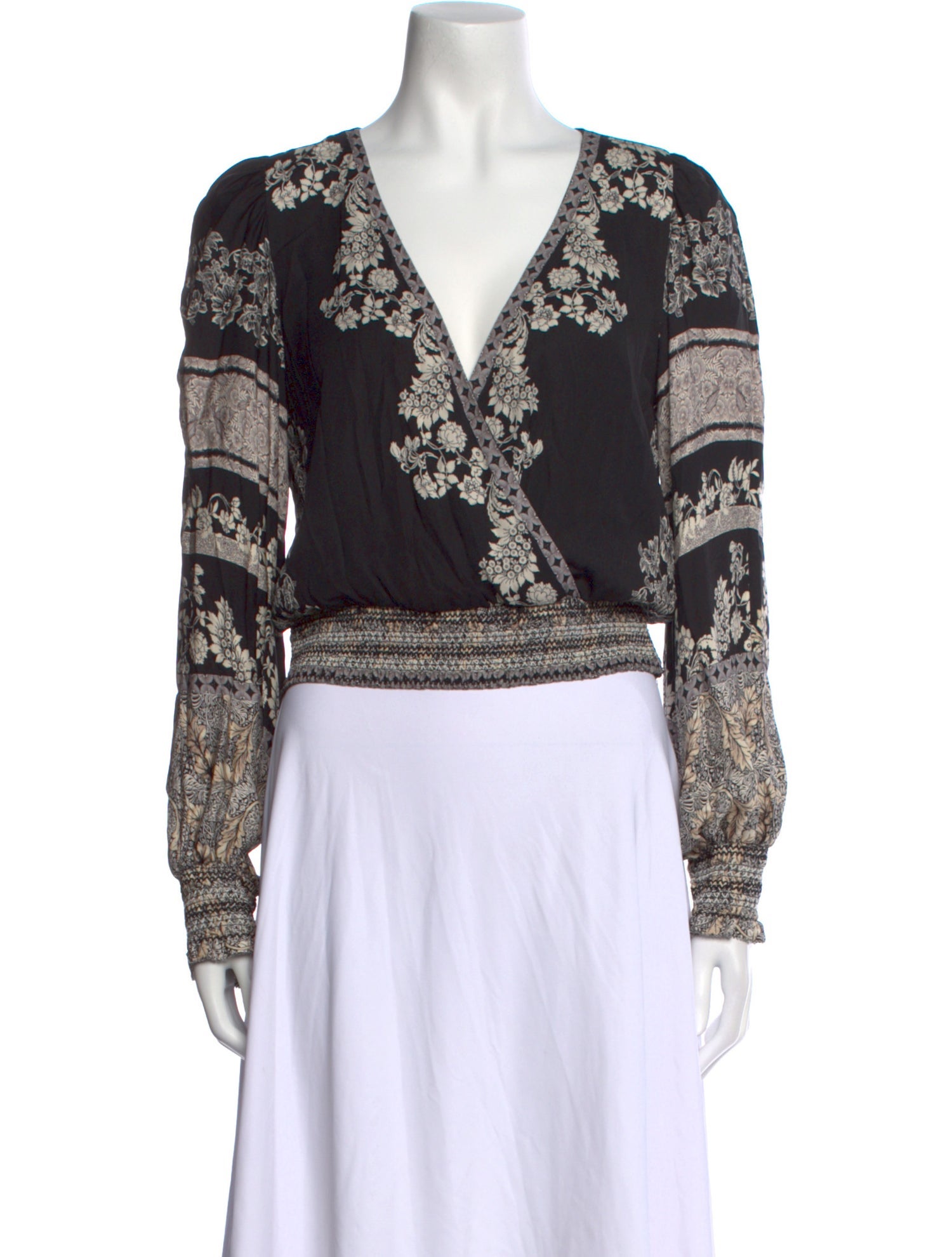 Alice + Olivia Printed V-Neck Crop Top