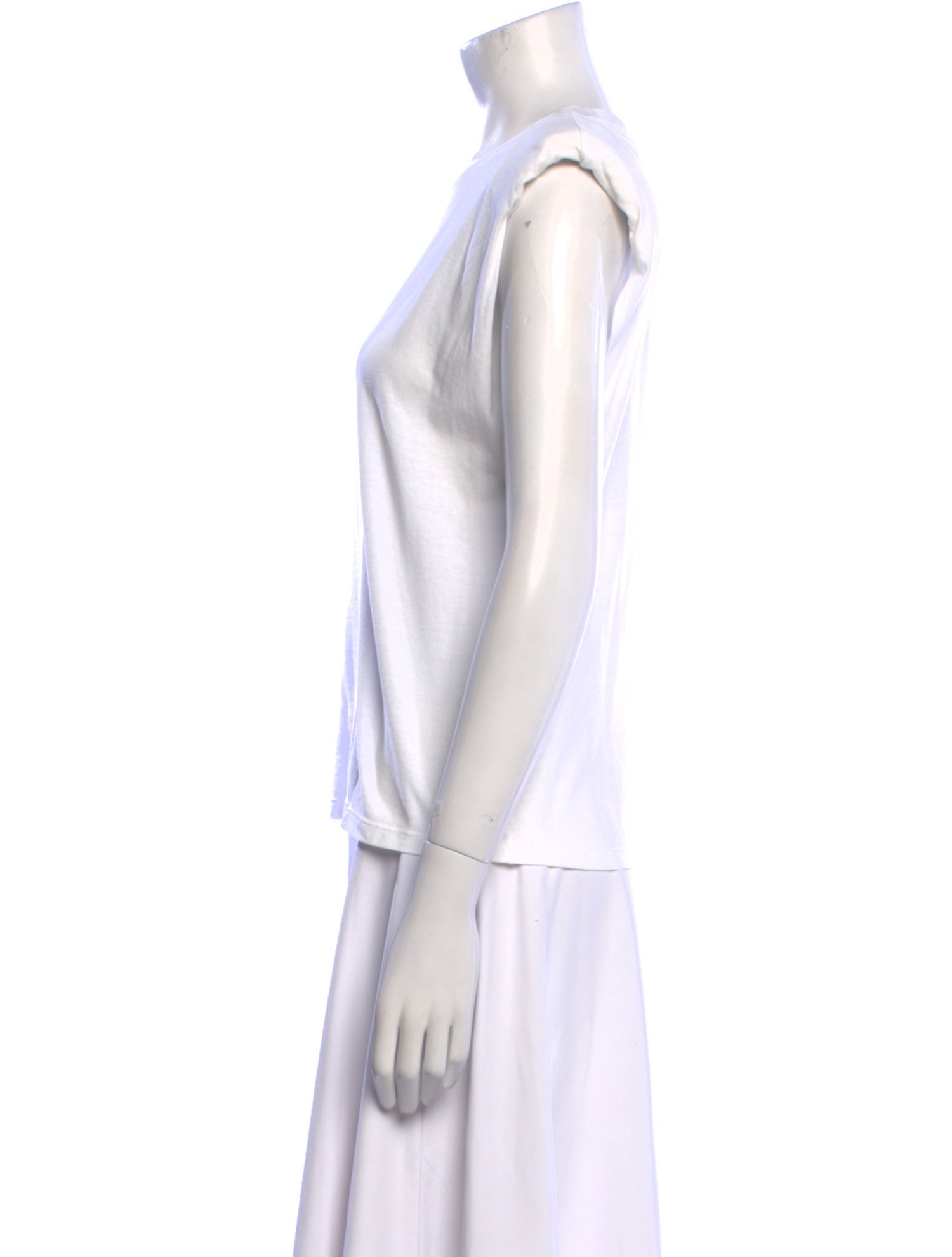 Alice + Olivia Bateau Neckline Sleeveless T-Shirt