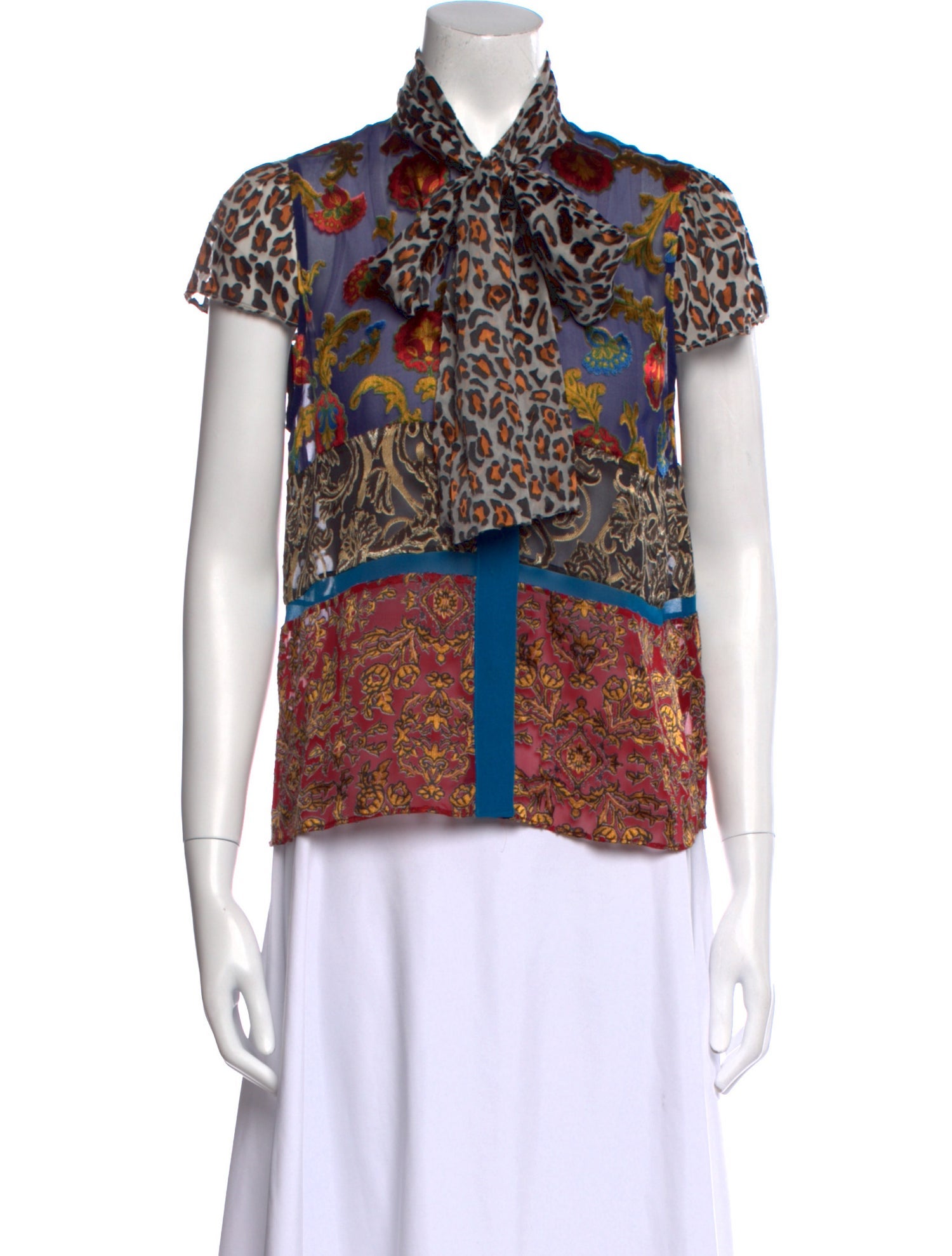 Alice + Olivia Printed Short Sleeve Button-Up Top