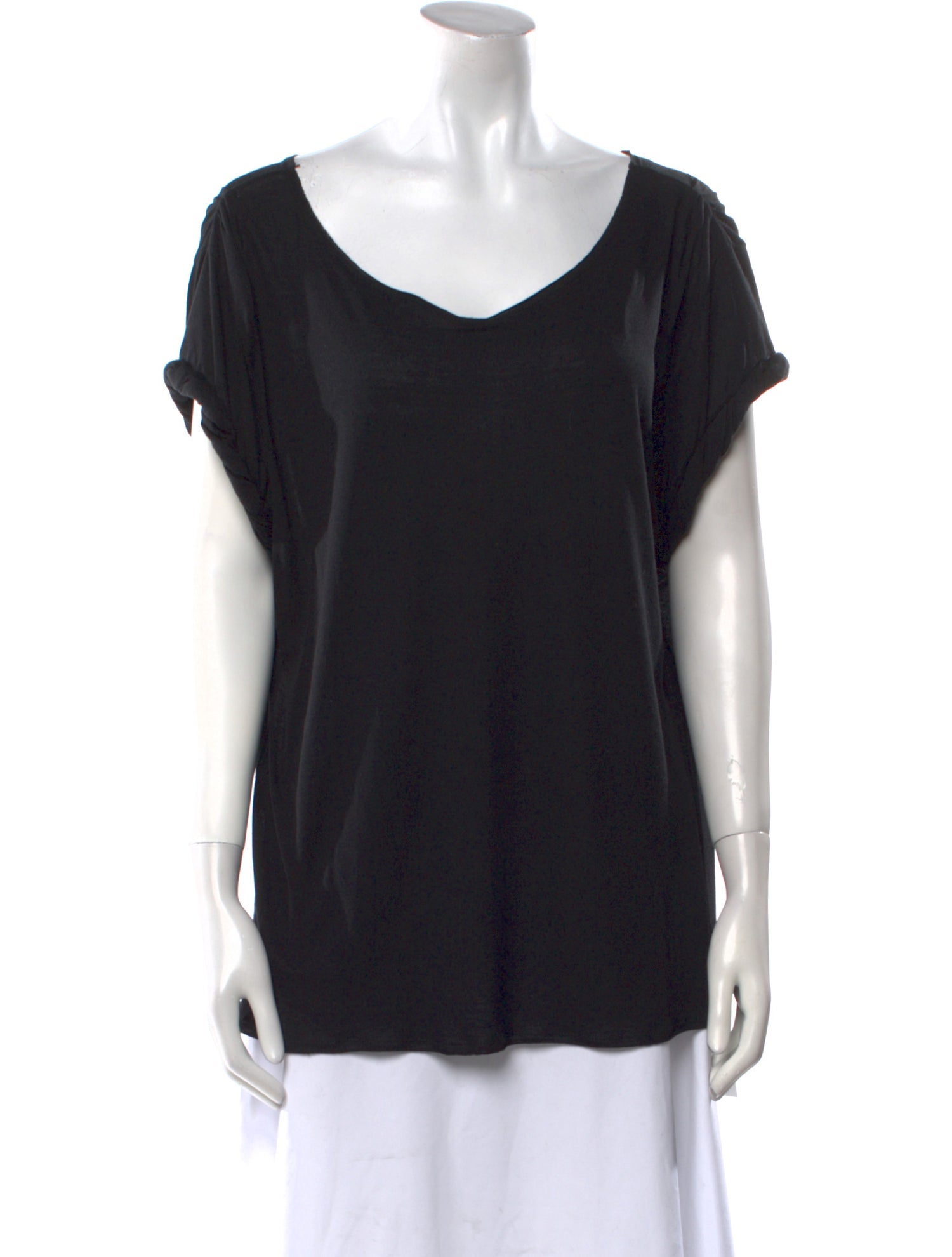 Alice + Olivia Scoop Neck Short Sleeve T-Shirt