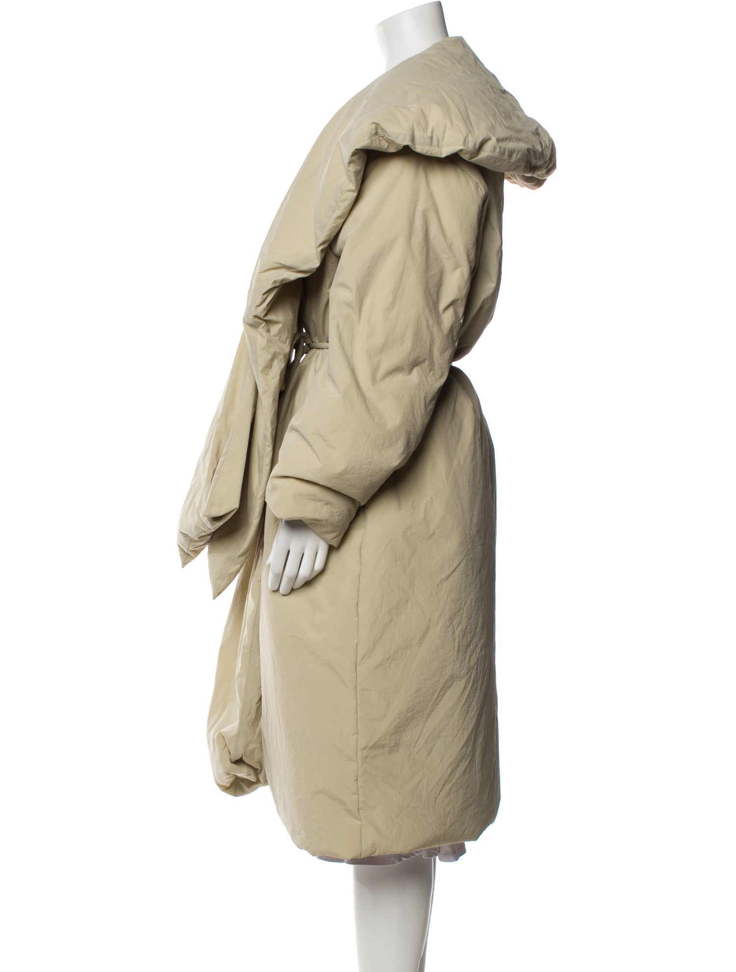 AMOMENTO Nylon Down Coat