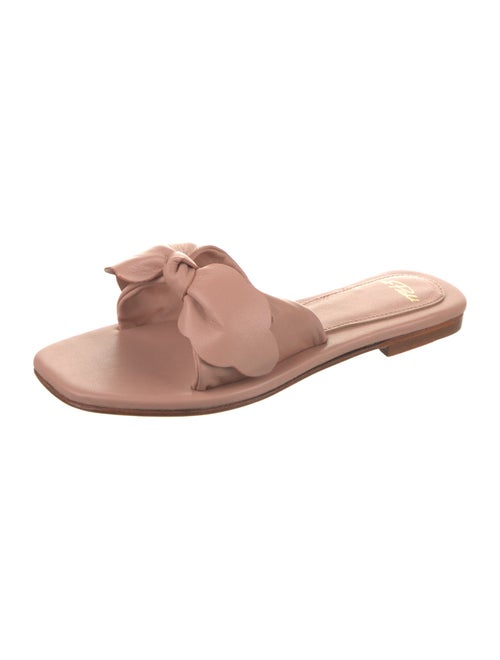 A Piedi Leather Slides