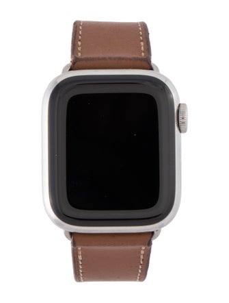 Apple x Apple Series 8 41mm Watch With Strap
