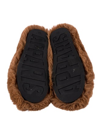Apparis Faux Fur Slides