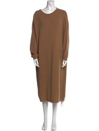 Apparis Scoop Neck Midi Length Dress