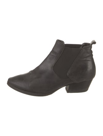 Aquatalia Leather Chelsea Boots